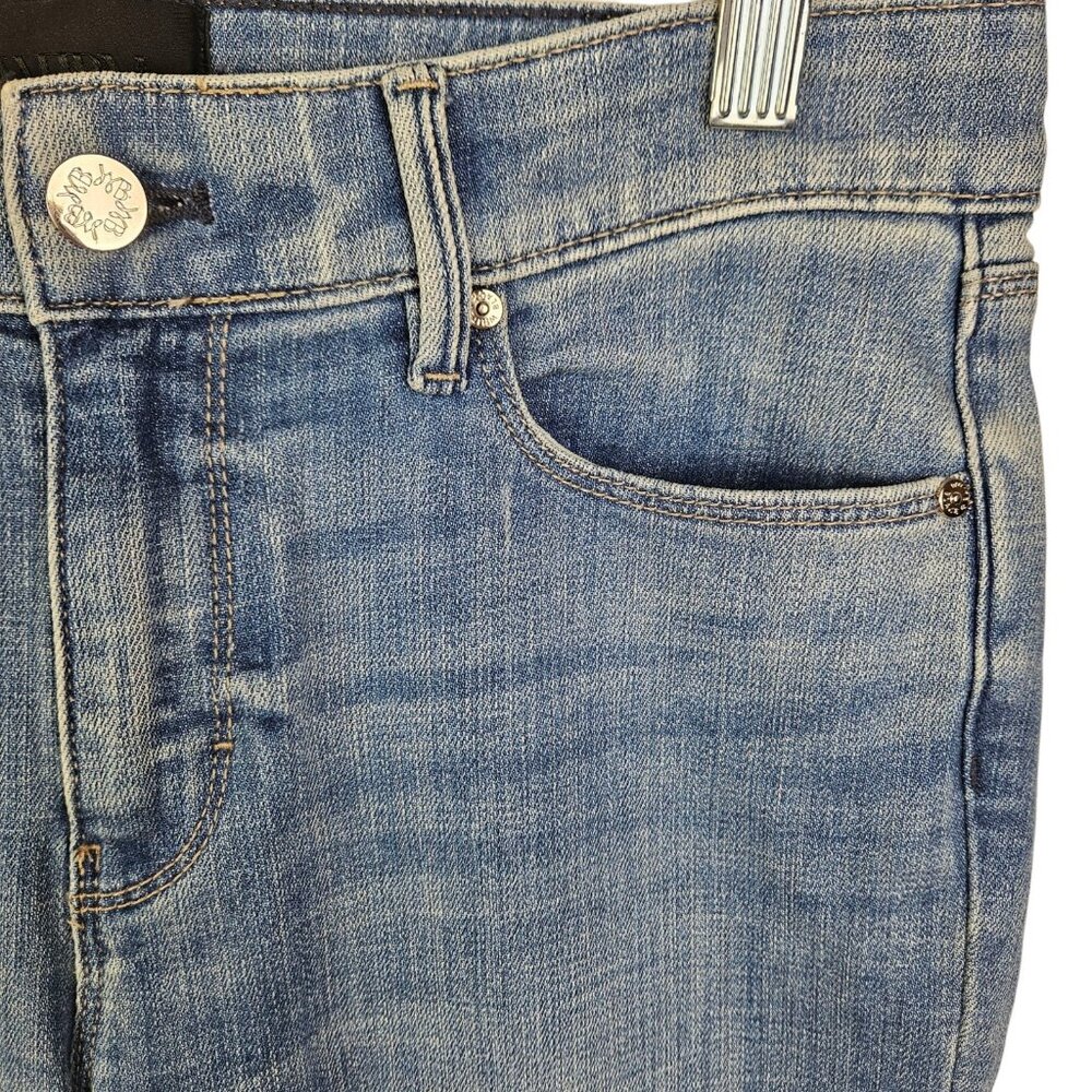 White House Black Market The Slim Ankle Mid Rise Jeans Size 4 Cuffed Chain Detai - Picture 3 of 12